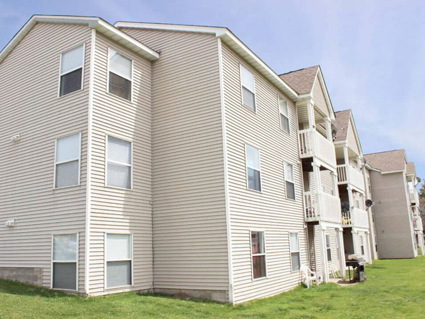 The Meadows Of Coon Rapids Apartments, 1770 121st Ave NW, Coon Rapids